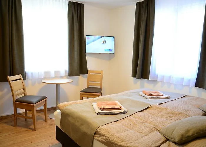 Haus Van Der Leij Apartment *