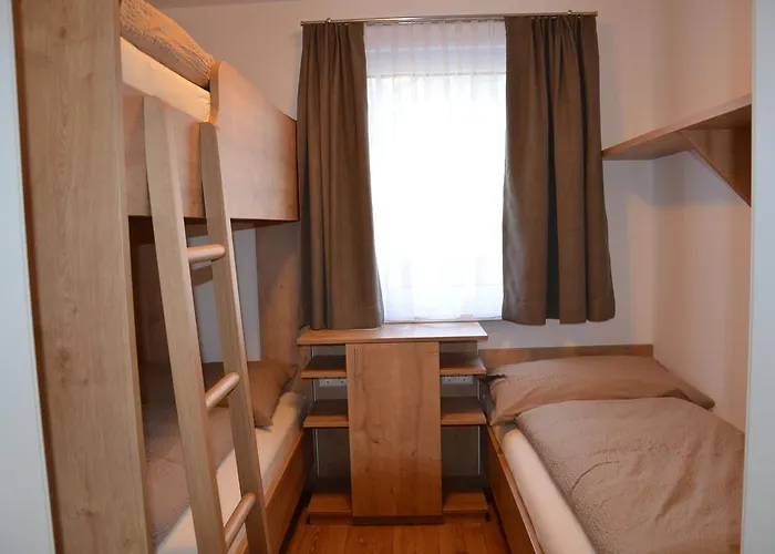 Apartment Haus Van Der Leij Russbach am Pass Gschuett