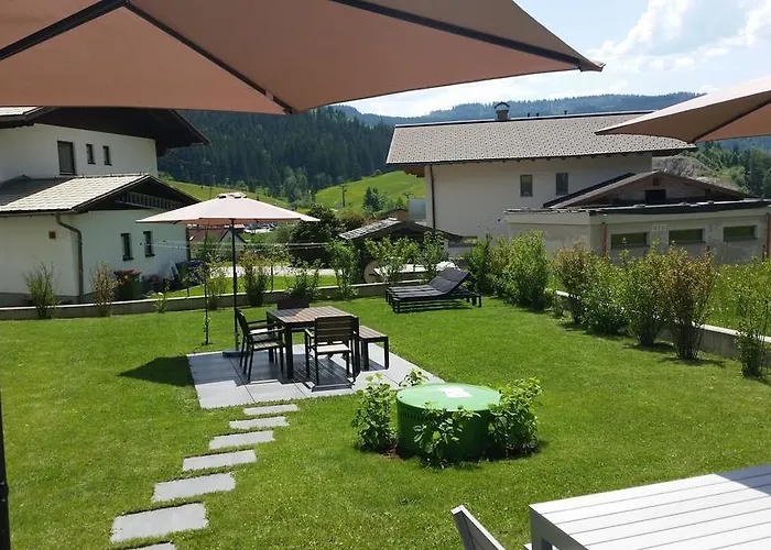Haus Van Der Leij Russbach am Pass Gschuett